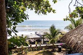 YALI Hotel & Resort