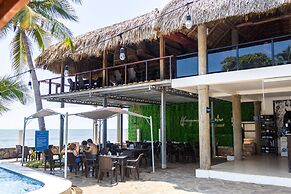 YALI Hotel & Resort
