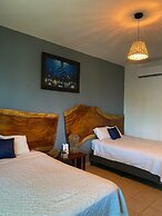 YALI Hotel & Resort