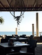 YALI Hotel & Resort