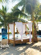YALI Hotel & Resort