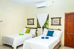 Playa Linda Surf Hotel