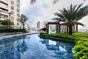 Luxury Millenium Apartment