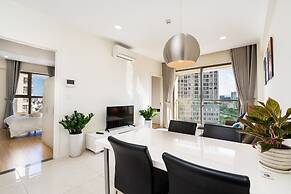 Luxury Millenium Apartment