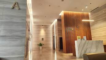 Luxury Millenium Apartment