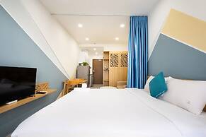 Luxury Millenium Apartment