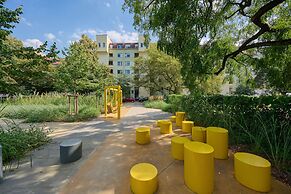 Stylish Wroclaw Apartment by Renters