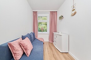 Stylish Wroclaw Apartment by Renters