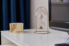 Stylish Wroclaw Apartment by Renters