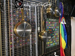 Stay & Play at Lovebehindcloseddoors