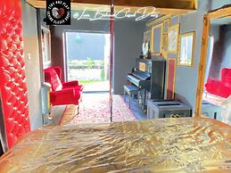 Stay & Play at Lovebehindcloseddoors