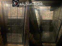 Stay & Play at Lovebehindcloseddoors