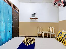 SPOT ON 92983 Hotel Ayu