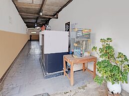 SPOT ON 92983 Hotel Ayu