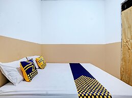 SPOT ON 92983 Hotel Ayu