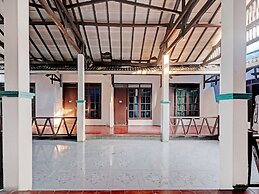 SPOT ON 92983 Hotel Ayu