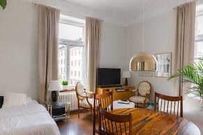 Quaint studio with a prime location
