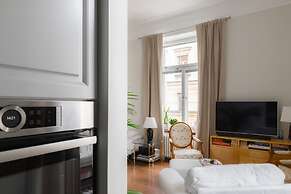 Quaint studio with a prime location