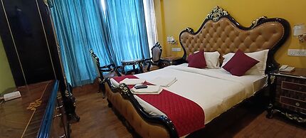 N k Grand Days hotel