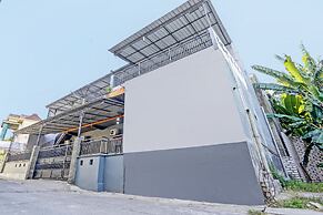 OYO Life  93032 Maju Mapan Homestay Syariah