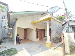 SPOT ON 93016 Griya Kamboja Cijantung