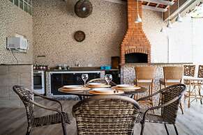 Linda casa no condomínio Morada da Praia