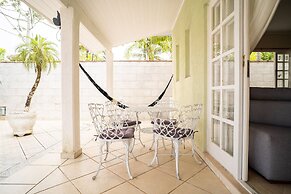 Linda casa no condomínio Morada da Praia