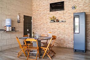 Linda casa no condomínio Morada da Praia