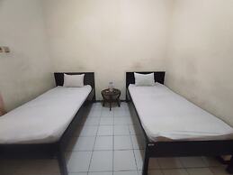 OYO 93048 Hotel Puri Mandiri