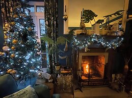 Luxury Georgian Villa 8 Bedrooms Dog Friendly