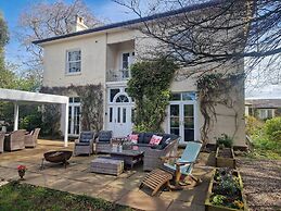 Luxury Georgian Villa 8 Bedrooms Dog Friendly