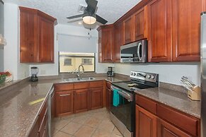 Pineapple Villa 442 2 Bedroom Condo by RedAwning