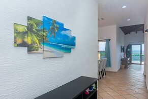 Pineapple Villa 442 2 Bedroom Condo by RedAwning