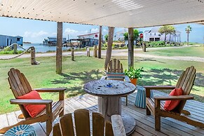 Sunset Serenity 3 Bedroom Home by RedAwning