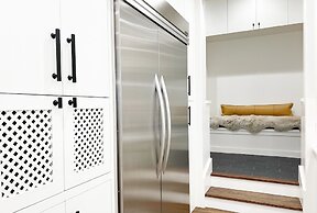 425 Depot Ave 5 Bedroom Home by RedAwning