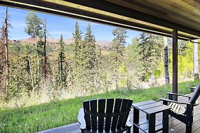 Overlook House 4 Bedroom Home by RedAwning