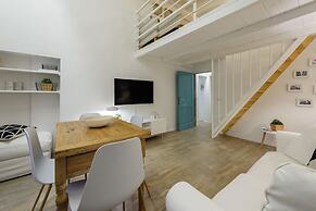 Madame Betta by Mmega