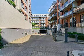 Nowa Papiernia Apartments by Renters