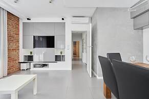 Nowa Papiernia Apartments by Renters