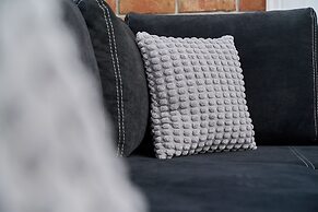 Nowa Papiernia Apartments by Renters