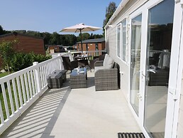 116 Woodpecker Lodge