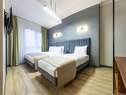 Lenora Airport Hotel