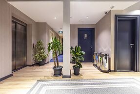 Lenora Airport Hotel