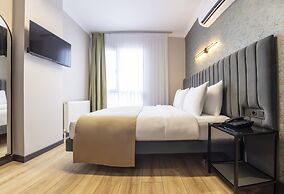 Lenora Airport Hotel