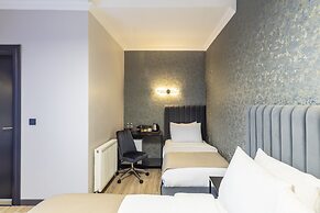 Lenora Airport Hotel