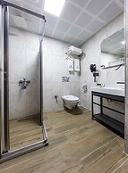 Lenora Airport Hotel