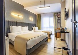 Lenora Airport Hotel