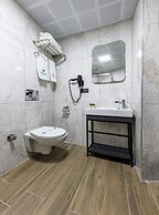 Lenora Airport Hotel