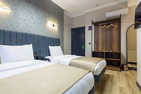 Lenora Airport Hotel