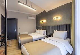 Lenora Airport Hotel